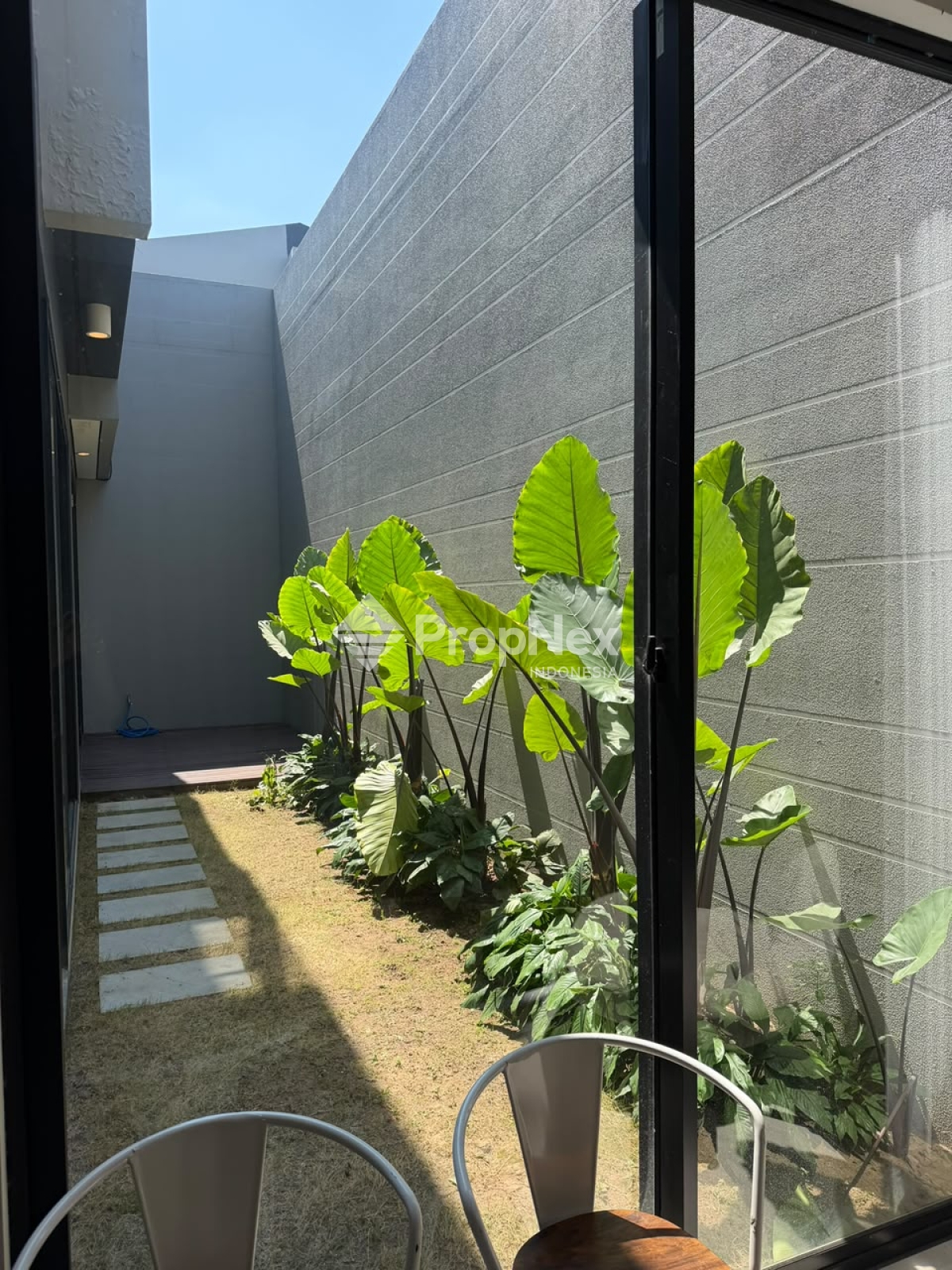 Rumah Citraland Utara Pelican Hill Dekat Gwalk & Pakuwon Mall — foto 10